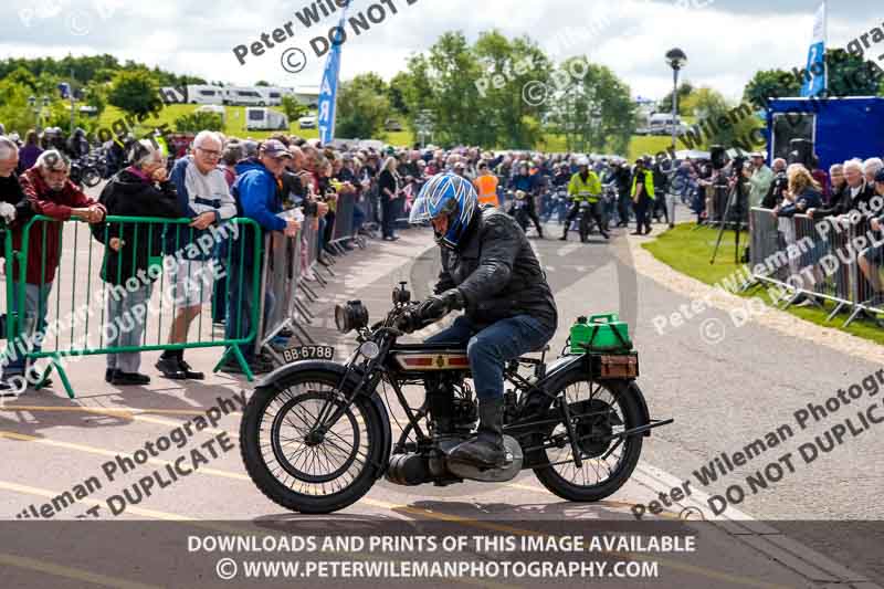 Vintage motorcycle club;eventdigitalimages;no limits trackdays;peter wileman photography;vintage motocycles;vmcc banbury run photographs